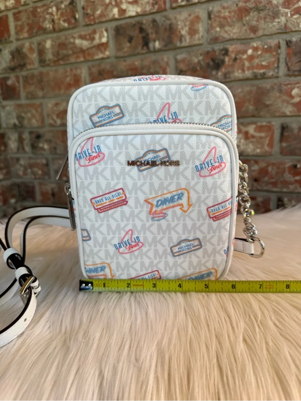 Michael Kors compact michael